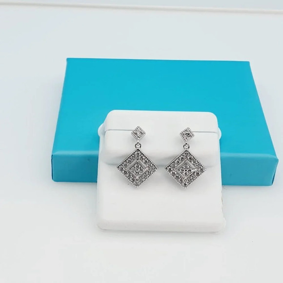 "925 Sterling Silver CZ Beautiful Earrings for Women, 1USPAR4281  a - Picture 3 of 11